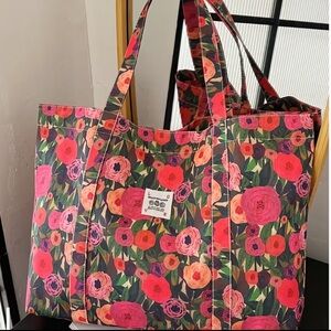 Floral Tote Bag Pink and Green Large Capacity Snap Close New In Packaging